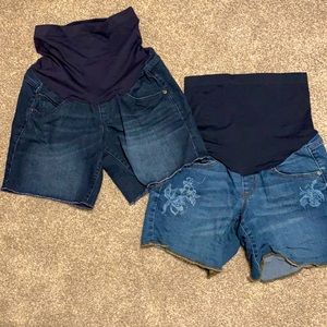 A:glow- Size 4- Over Belly Maternity Shorts